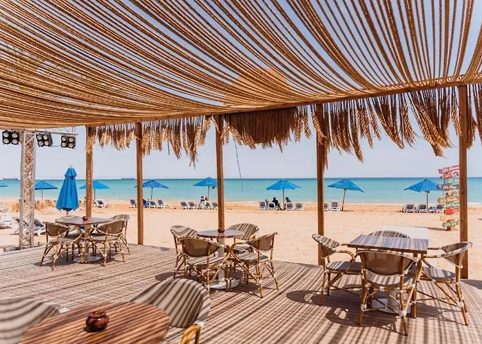 Coastal & Steps From The Sea - Sokhna Apartment *